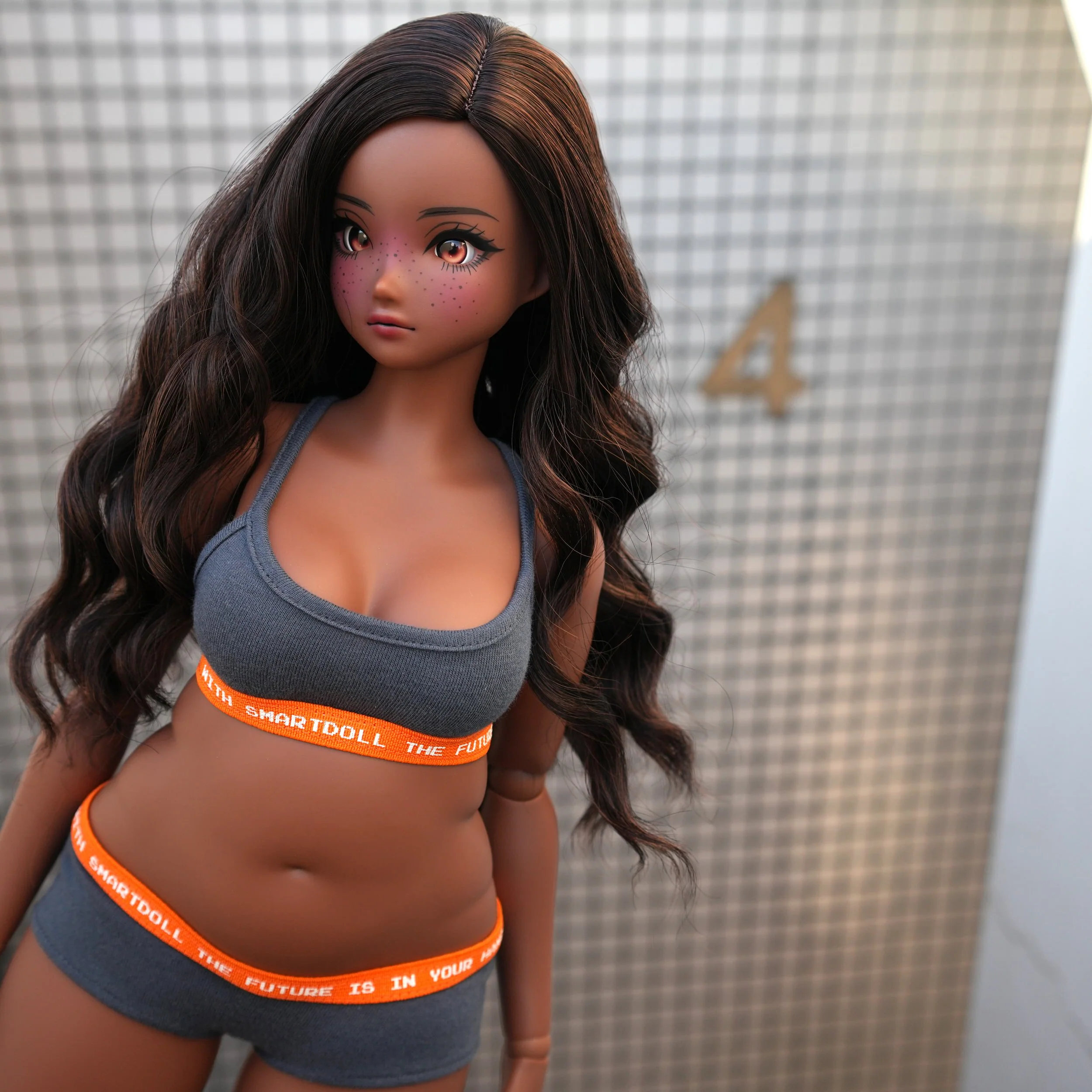 Smart Doll  - Live & Let Live (Coffee)